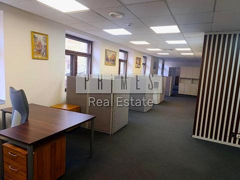 комерційна за адресою Хрещатик вул., 20