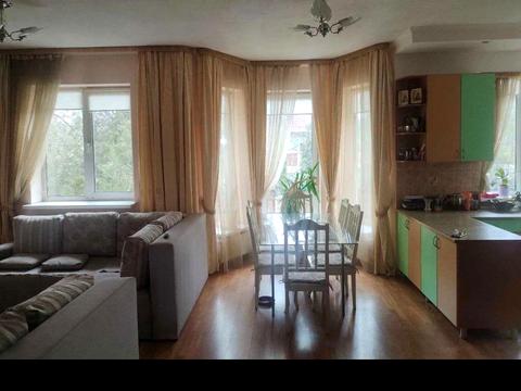 дом по адресу пгт. Слобожанское, Центральная ул., 21