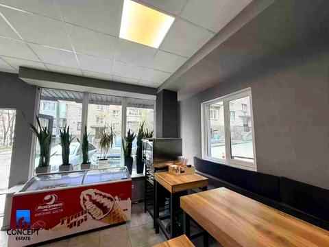 комерційна за адресою Героїв Крут вул. (Фурманова), 12-А