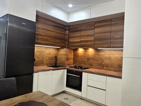 квартира за адресою Боголюбова вул., 21