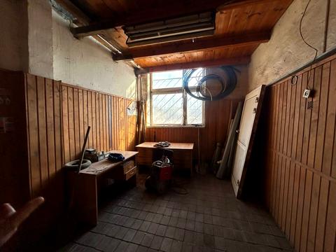 комерційна за адресою Рівненська вул., 76А