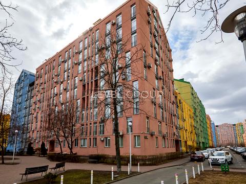 квартира за адресою Регенераторна вул., 4 к4
