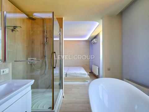 квартира за адресою Регенераторна вул., 4 к4