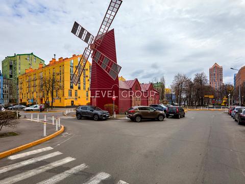 квартира за адресою Регенераторна вул., 4 к4