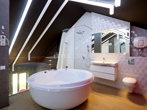 квартира за адресою Регенераторна вул., 4 к4
