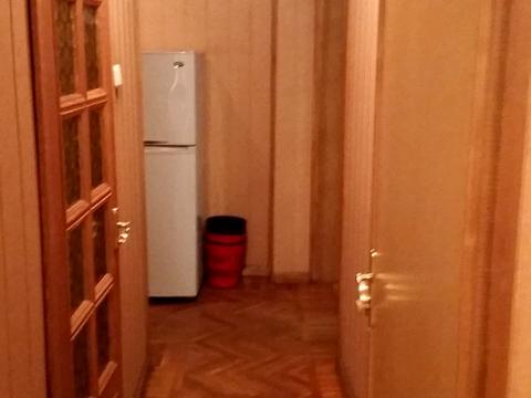 комерційна за адресою Дмитра Яворницького просп. (Карла Маркса), 115