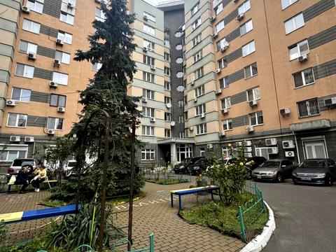 квартира по адресу Раисы Окипной ул., 8