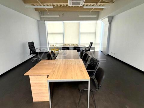 комерційна за адресою Дегтярівська вул., 12/7