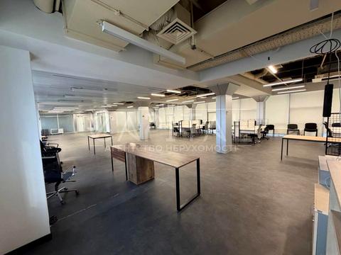 комерційна за адресою Дегтярівська вул., 12/7