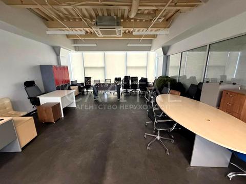 комерційна за адресою Дегтярівська вул., 12/7