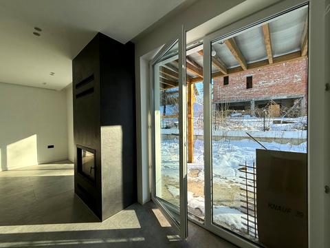 будинок за адресою Озерна