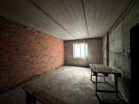 комерційна за адресою Молодіжна вул., 2/1Д