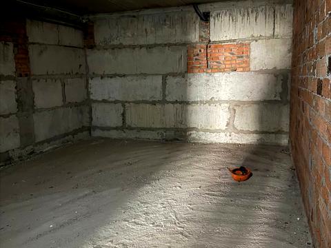 комерційна за адресою Молодіжна вул., 2/1Д