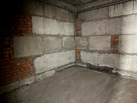 комерційна за адресою Молодіжна вул., 2/1Д