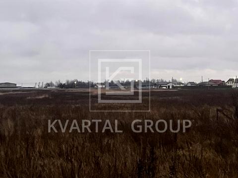 ділянка за адресою Комарова, 1