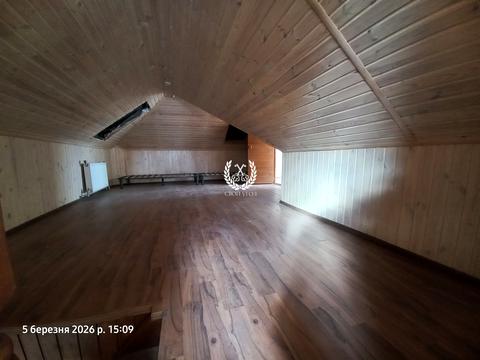 будинок за адресою Незалежності