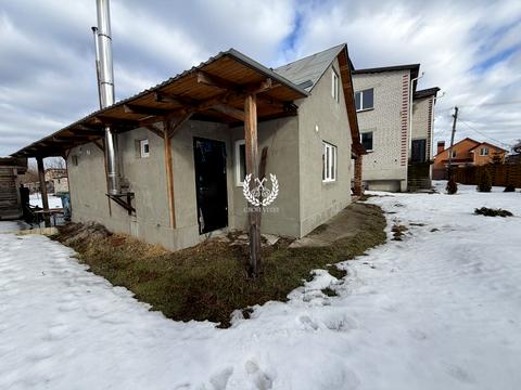 будинок за адресою Незалежності