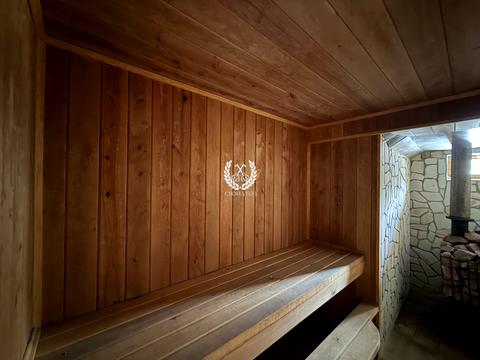 будинок за адресою Незалежності