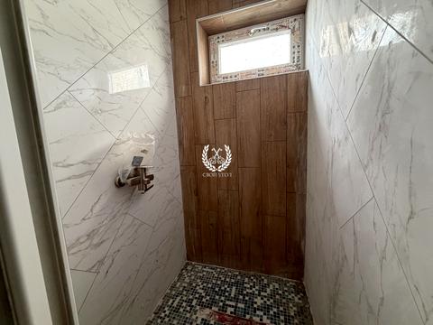 будинок за адресою Незалежності