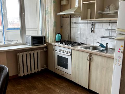 квартира за адресою В'ячеслава Чорновола вул., 6