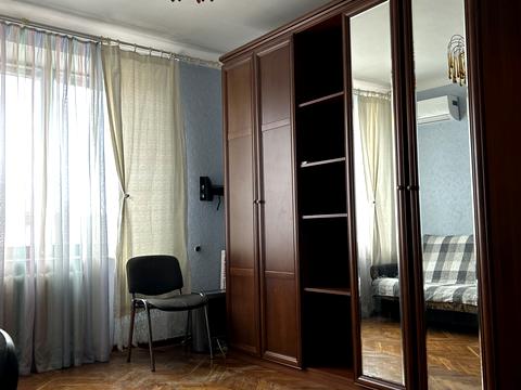 квартира за адресою В'ячеслава Чорновола вул., 6