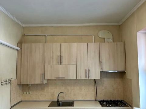 будинок за адресою Квітнева