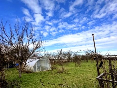будинок за адресою Квітнева