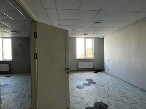 комерційна за адресою Люстдорфська дорога вул., 100б