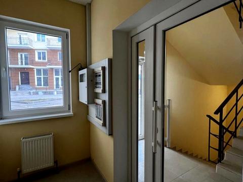 комерційна за адресою Люстдорфська дорога вул., 100б
