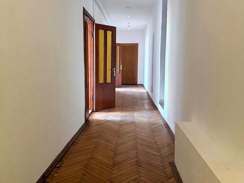 комерційна за адресою Уманська вул., 25