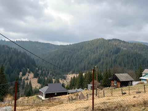 ділянка за адресою с. Яблуниця, 