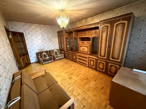 квартира за адресою Ревуцького вул., 19/1