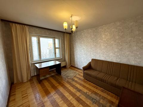 квартира за адресою Ревуцького вул., 19/1