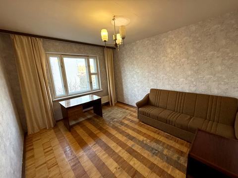 квартира за адресою Ревуцького вул., 19/1