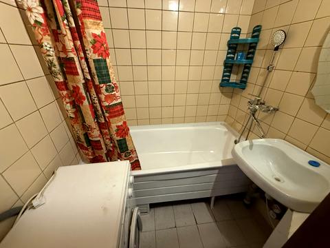 квартира за адресою Ревуцького вул., 19/1