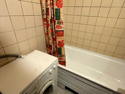 квартира за адресою Ревуцького вул., 19/1