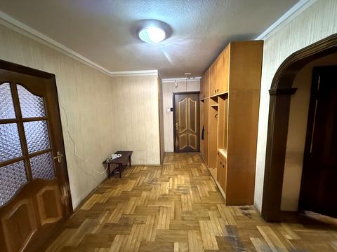 квартира за адресою Ревуцького вул., 19/1