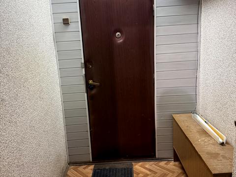 квартира за адресою Ревуцького вул., 19/1