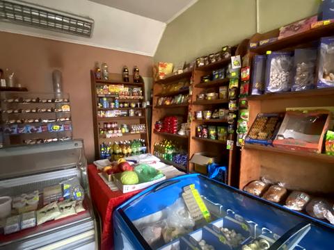 коммерческая по адресу Ужанська, 14