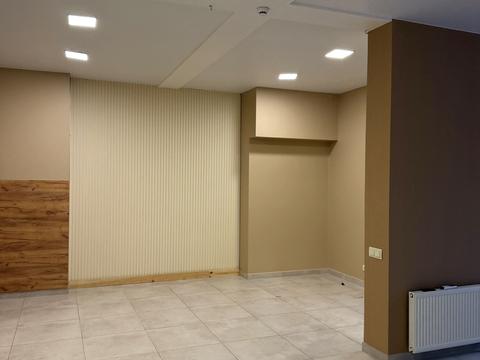 комерційна за адресою Стрийська вул., 108