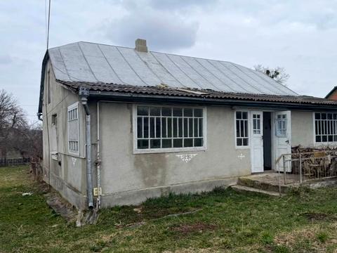 будинок за адресою Набережна