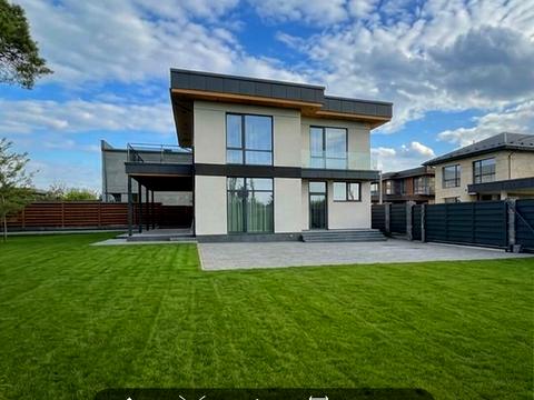 дом по адресу Розкішна