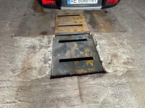 комерційна за адресою Гірничих Інженерів вул. (Пушкіна), 82