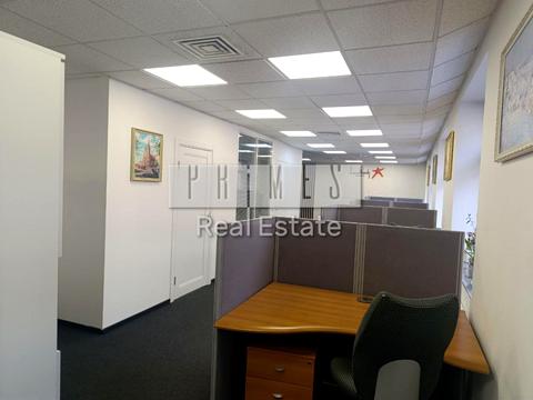 коммерческая по адресу Крещатик ул. (Kreschatic), 17