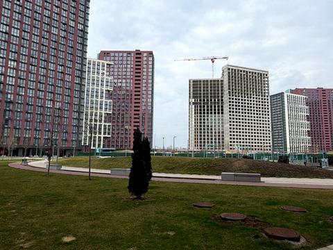 комерційна за адресою Віктора Некрасова вул. (Північно-Сирецька), 8