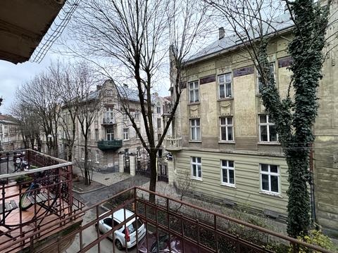 квартира за адресою Дмитра Донцова вул. (Котовського), 7