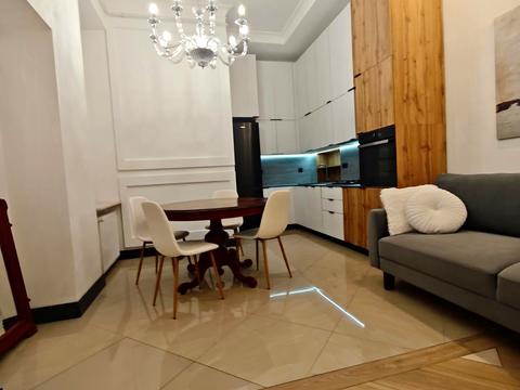 квартира за адресою Дмитра Донцова вул. (Котовського), 7