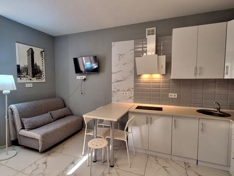 квартира за адресою Осіння вул., 59