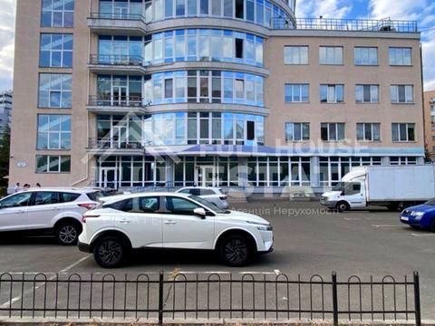 коммерческая по адресу Раисы Окипной ул., 8А