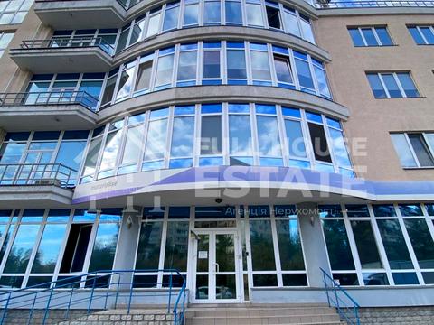 коммерческая по адресу Раисы Окипной ул., 8А